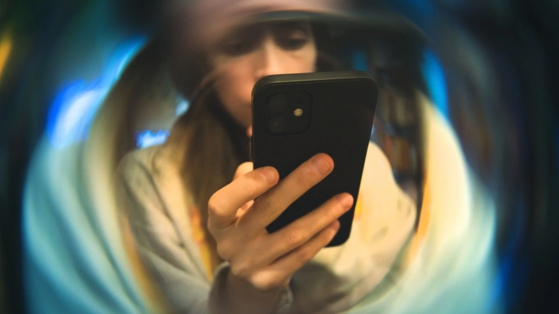 Приложение ще показва местоположението на насилници