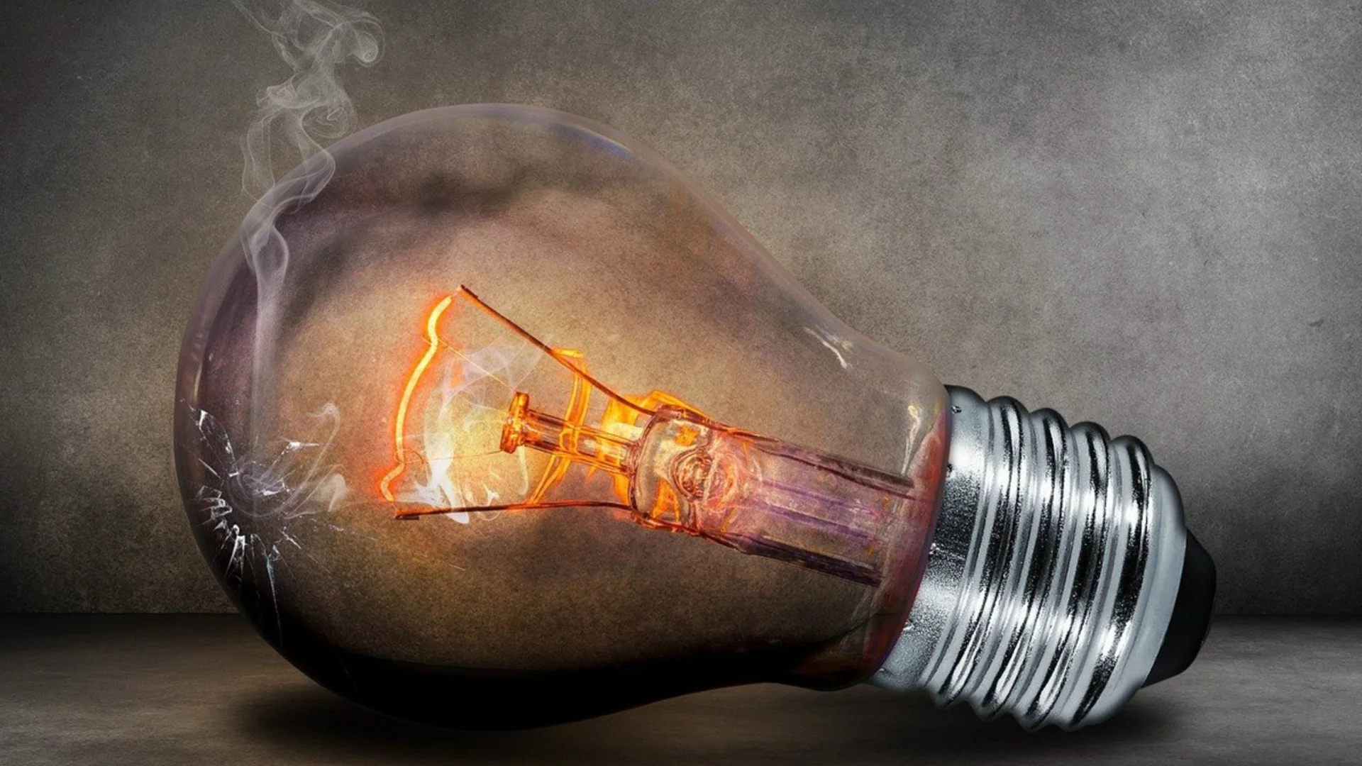 Утре Скорпион, Риби + още 2 зодии ще си потърсят късмета, но ще си намерят белята