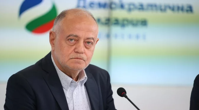 "Влакът тръгна и спиране няма": Атанас Атанасов заговори за промяна в изборните правила