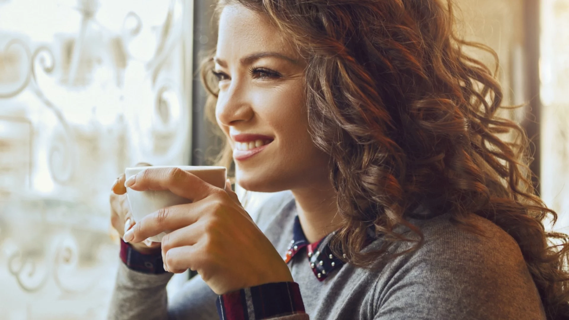 В неделя: Кафето ще е горещо, но печалбите – още по-горещи за Овен, Дева + още 2 зодии!