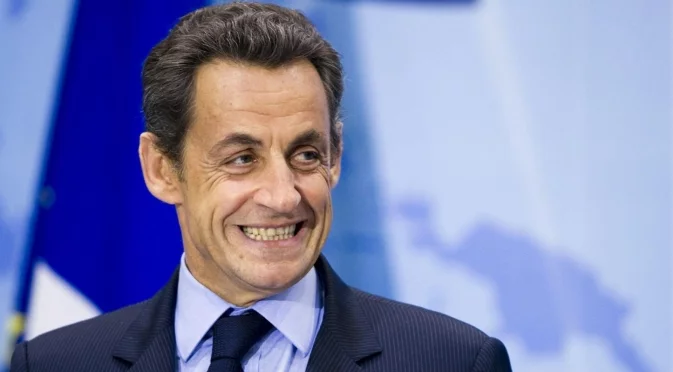 Саркози вдига завесата за живота зад решетките в новата си книга