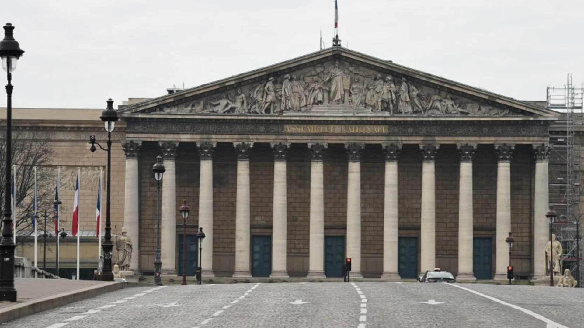 И Франция може да остане без приет бюджет в края на годината