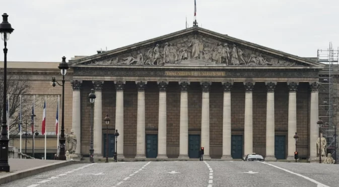 И Франция може да остане без приет бюджет в края на годината