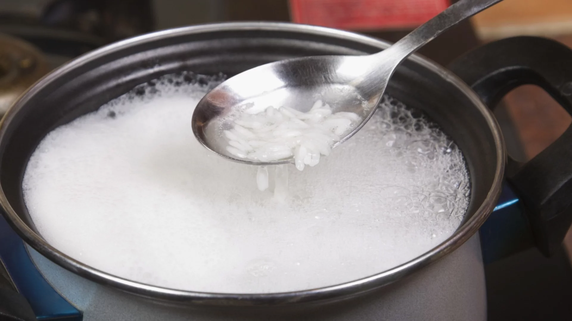 Кои растения трябва да торите с оризова вода