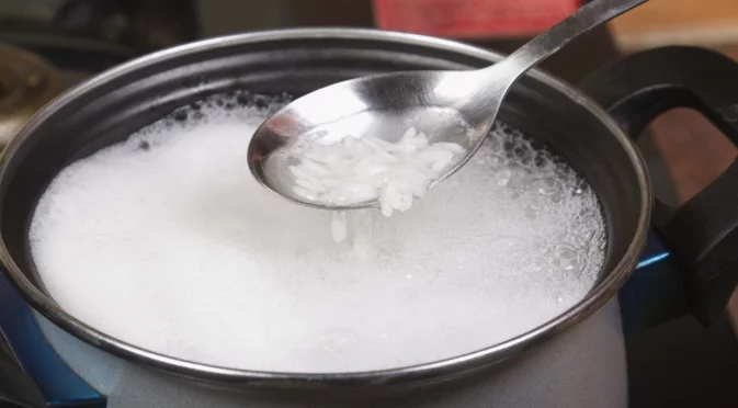 Кои растения трябва да торите с оризова вода