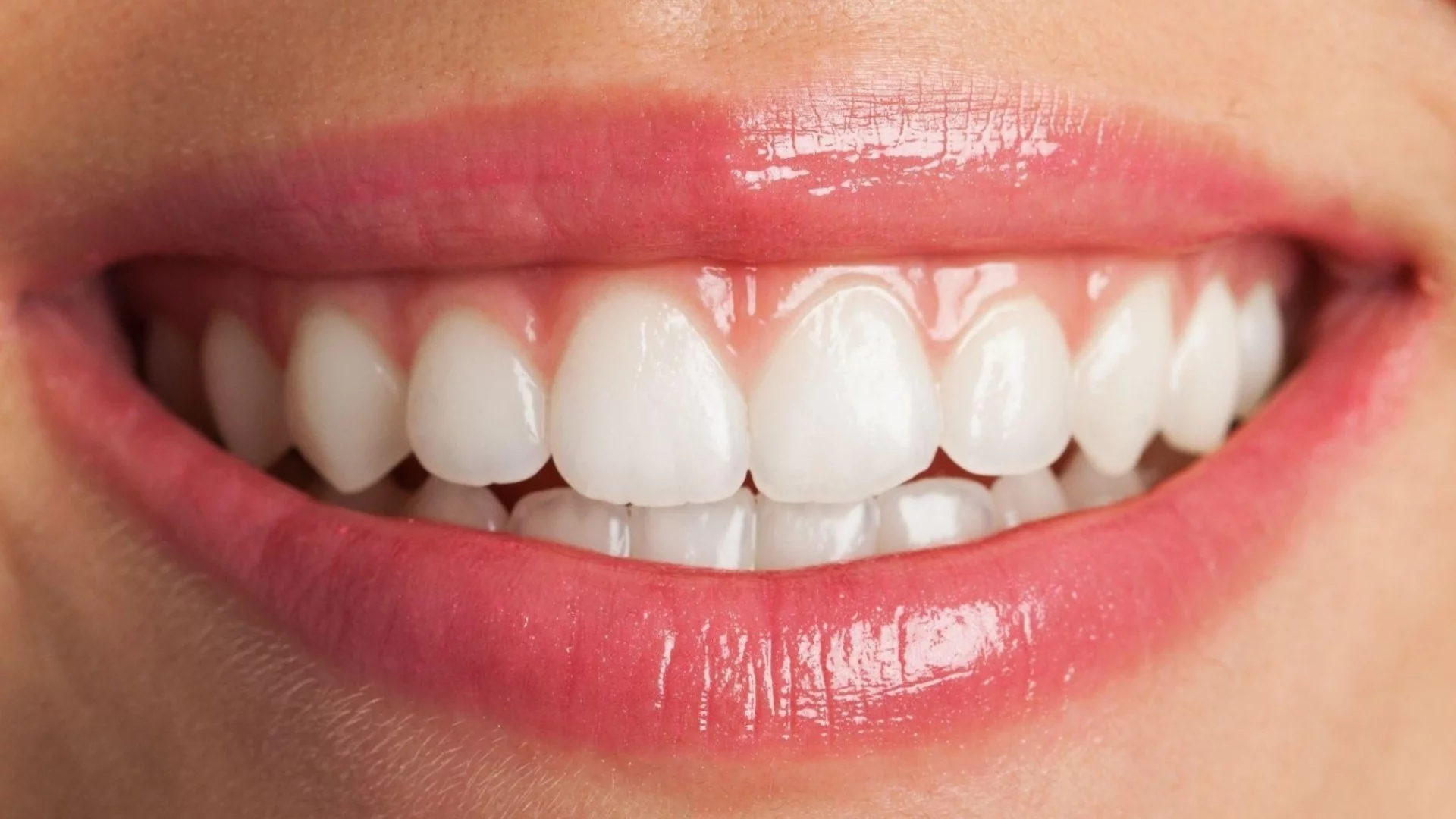 Съвременни решения в оралната хирургия – какво трябва да знаят пациентите