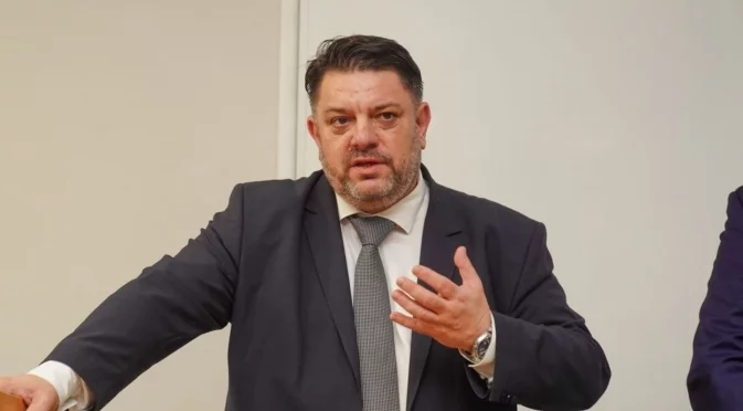 "Важно е да не разрушим държавата": Зафиров настоява за социален бюджет (ВИДЕО)