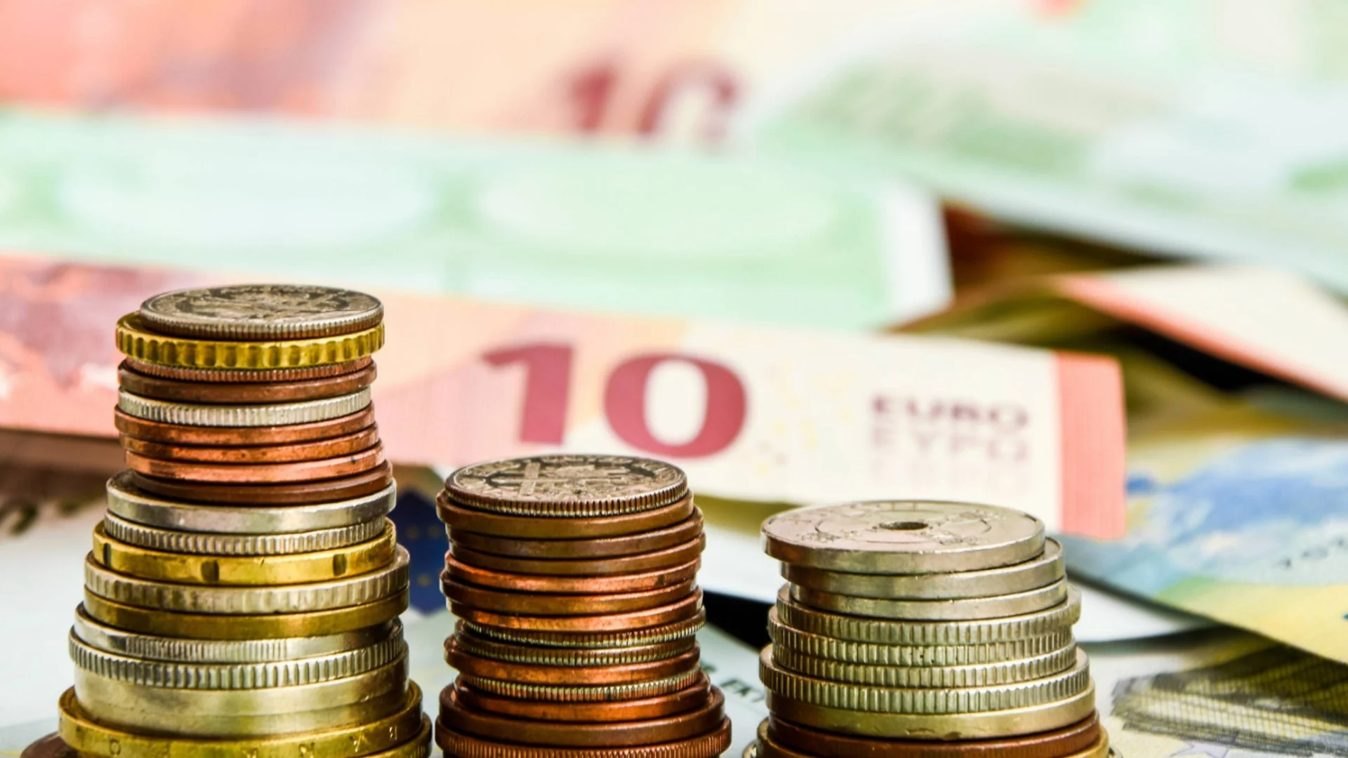 Рязка промяна с еврото в края на седмицата