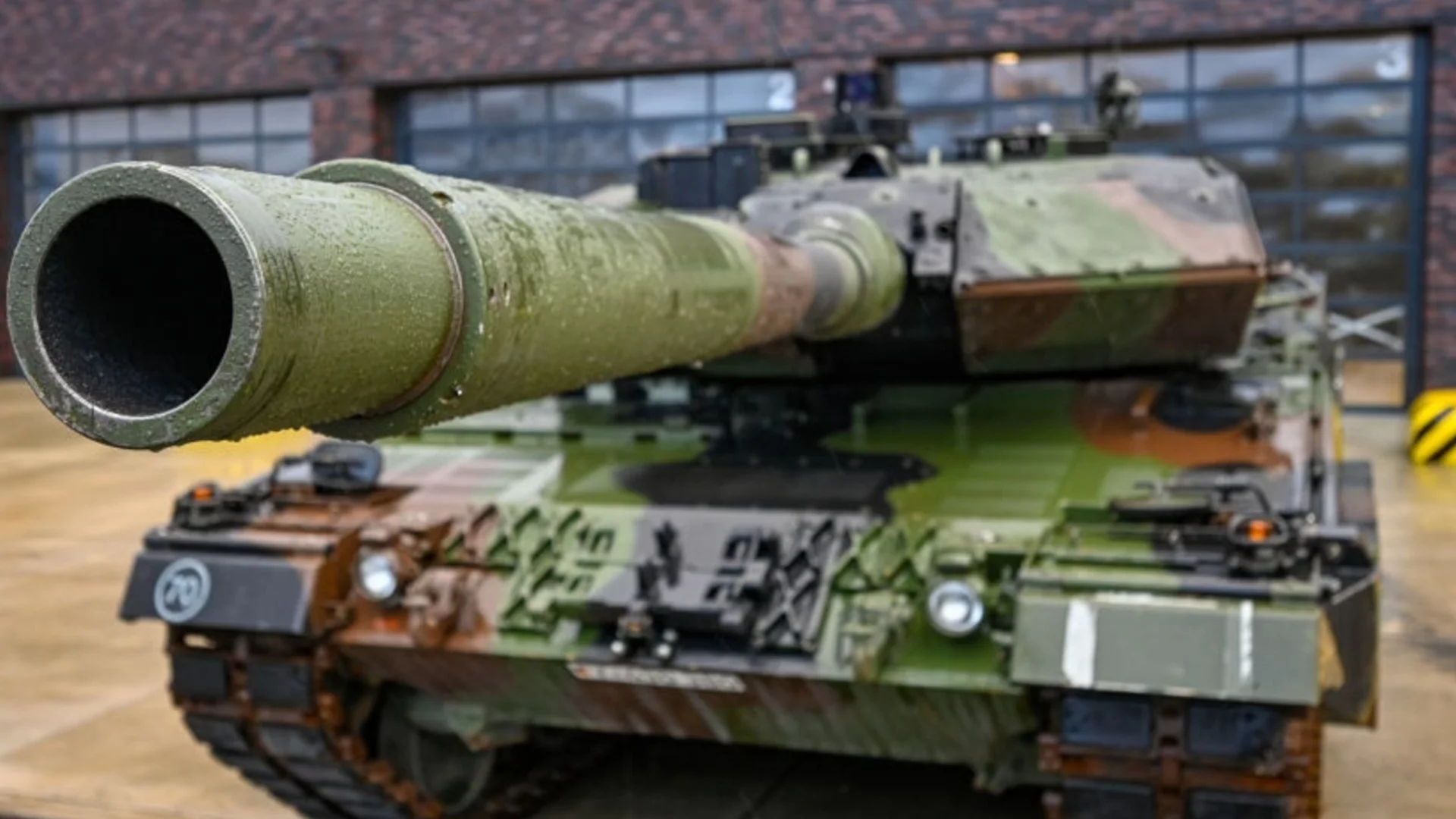 Хърватия купува над 40 от най-мощните германски танкове