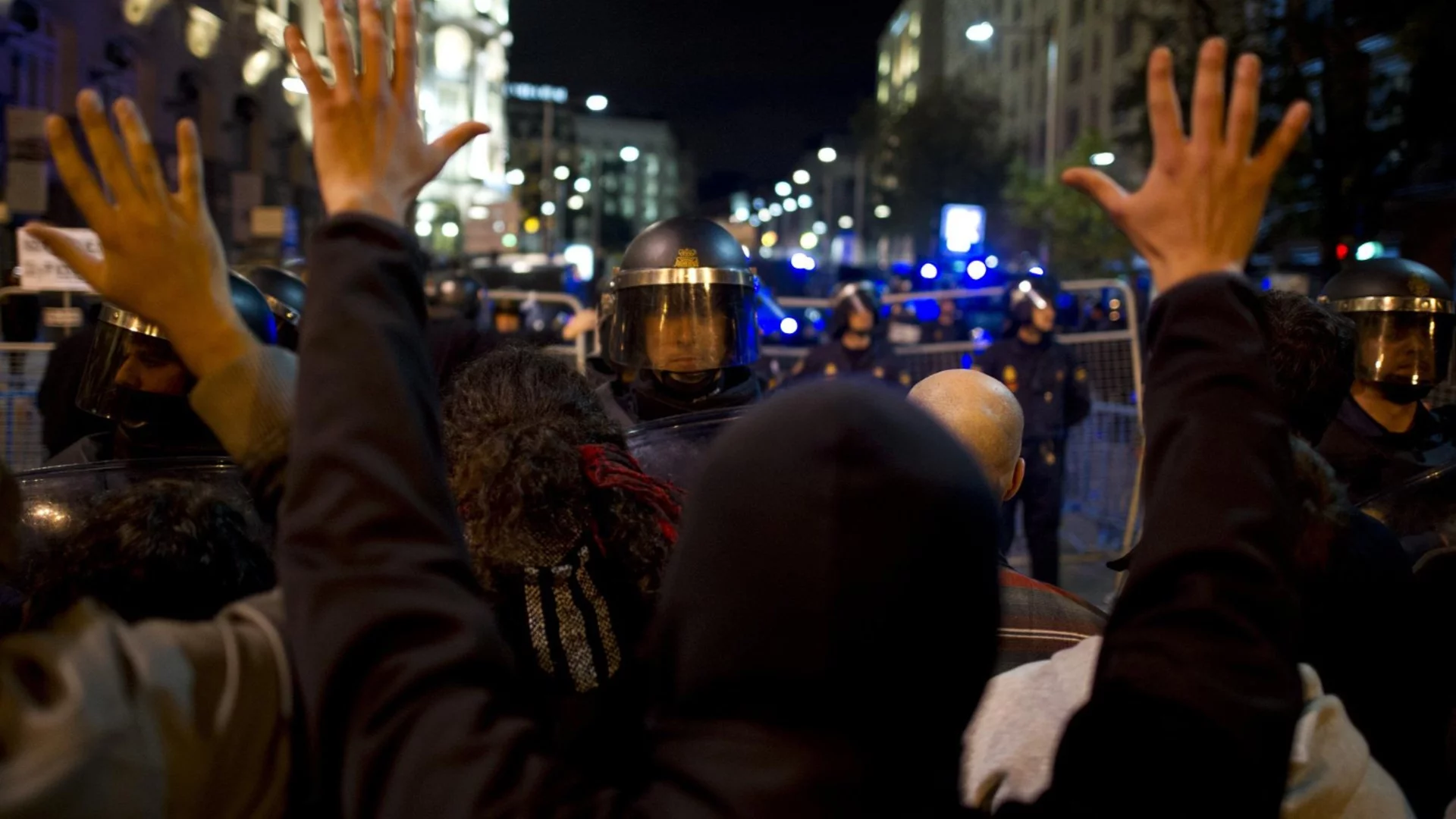 Без болници, училища и транспорт: Португалия продължава стачката срещу трудовите промени