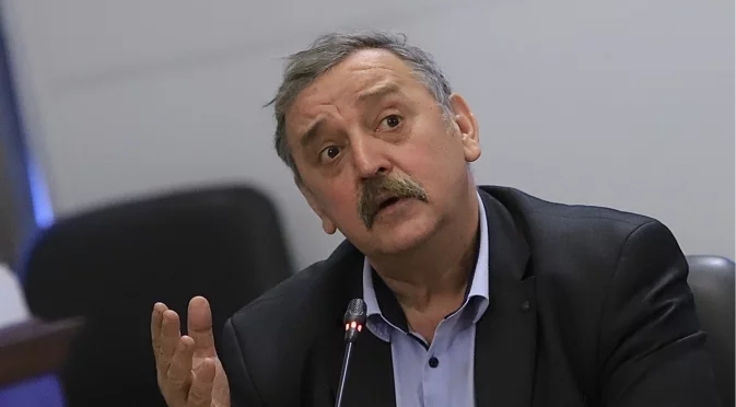 Грипът вече върлува масово: Проф. Кантарджиев с предупреждение