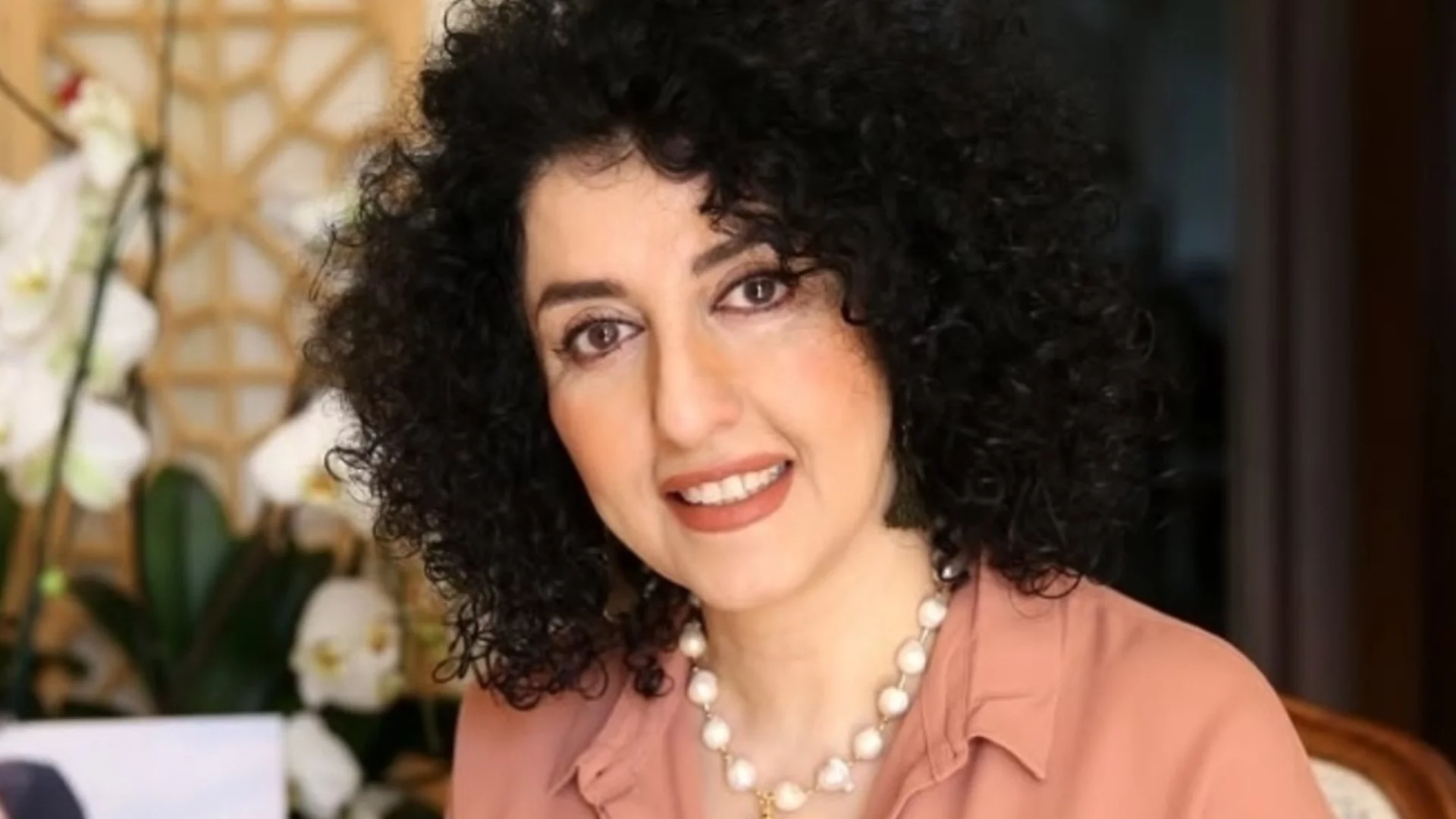 Гласът на свободата, окован отново: Брюксел скочи в защита на Наргес Мохамади