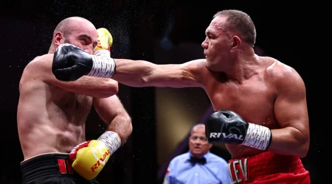 Разкриха съдийските карти от мача Пулев - Гасиев: Кобрата печели до нокаута