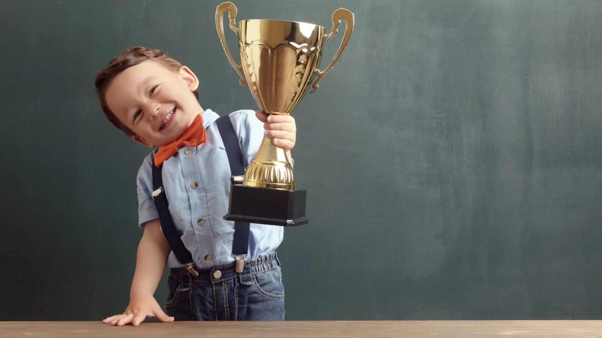 Хороскоп за утре, 16 декември: Овните ще хванат питомното, а Козирозите ще гонят дивото