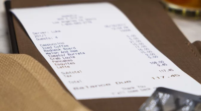 Важна промяна: От 1 януари общата сума на касовите бележки ще се изписва в евро и след това в лева