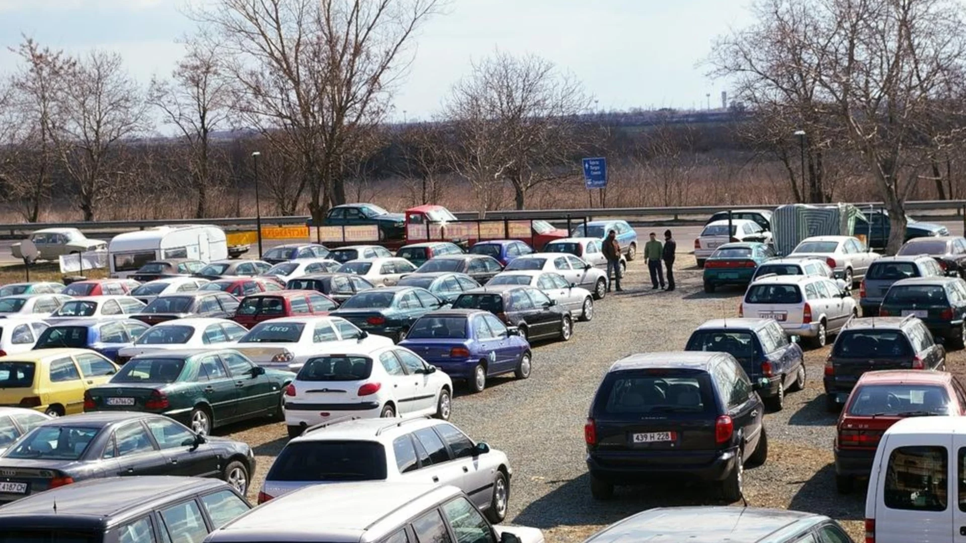 80% ръст на електромобили, 200% на хибриди: Ще поскъпнат ли колите след еврото?