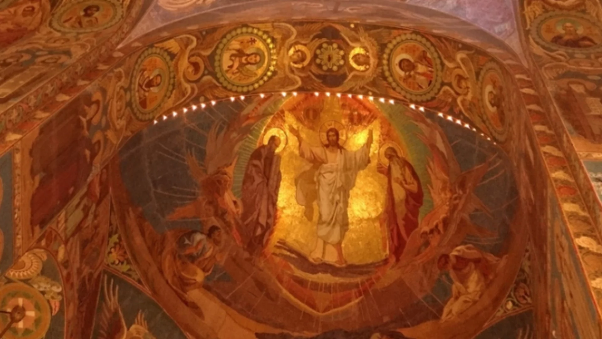 Църковен празник на 16 декември: НЕ носете дрехи в този цвят, привлича нещастие