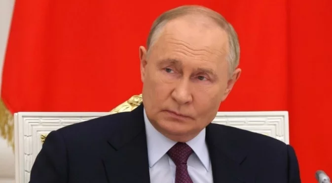 Директорката на МИ-6 се обърна към Путин: Бави мирните преговори заради желанието му да го уважават (ВИДЕО)