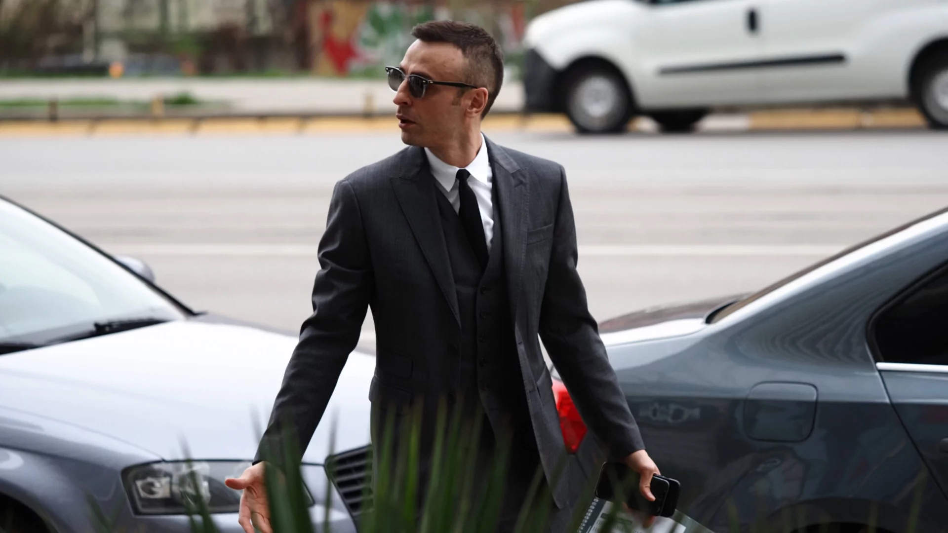 Бербатов разсипа от критики защитата на Манчестър Юнайтед след равенството с Борнемут