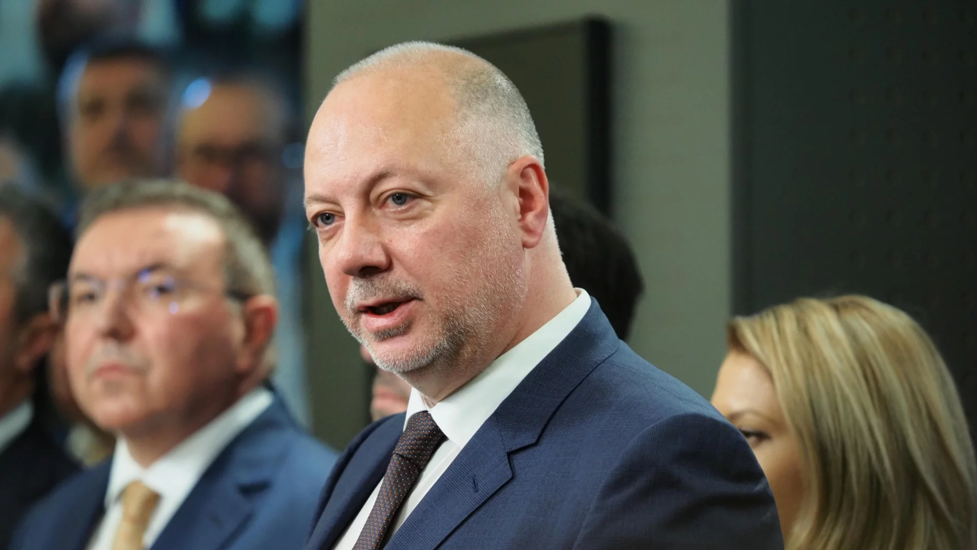 Росен Желязков ще участва в първата среща на върха на държавите по източния фланг