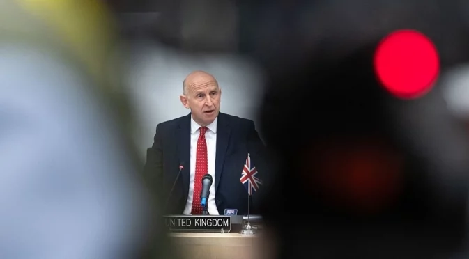 Огромна инвестиция за 1 година: Лондон праща на Украйна хиляди ракети, ПВО системи и кули за дронове