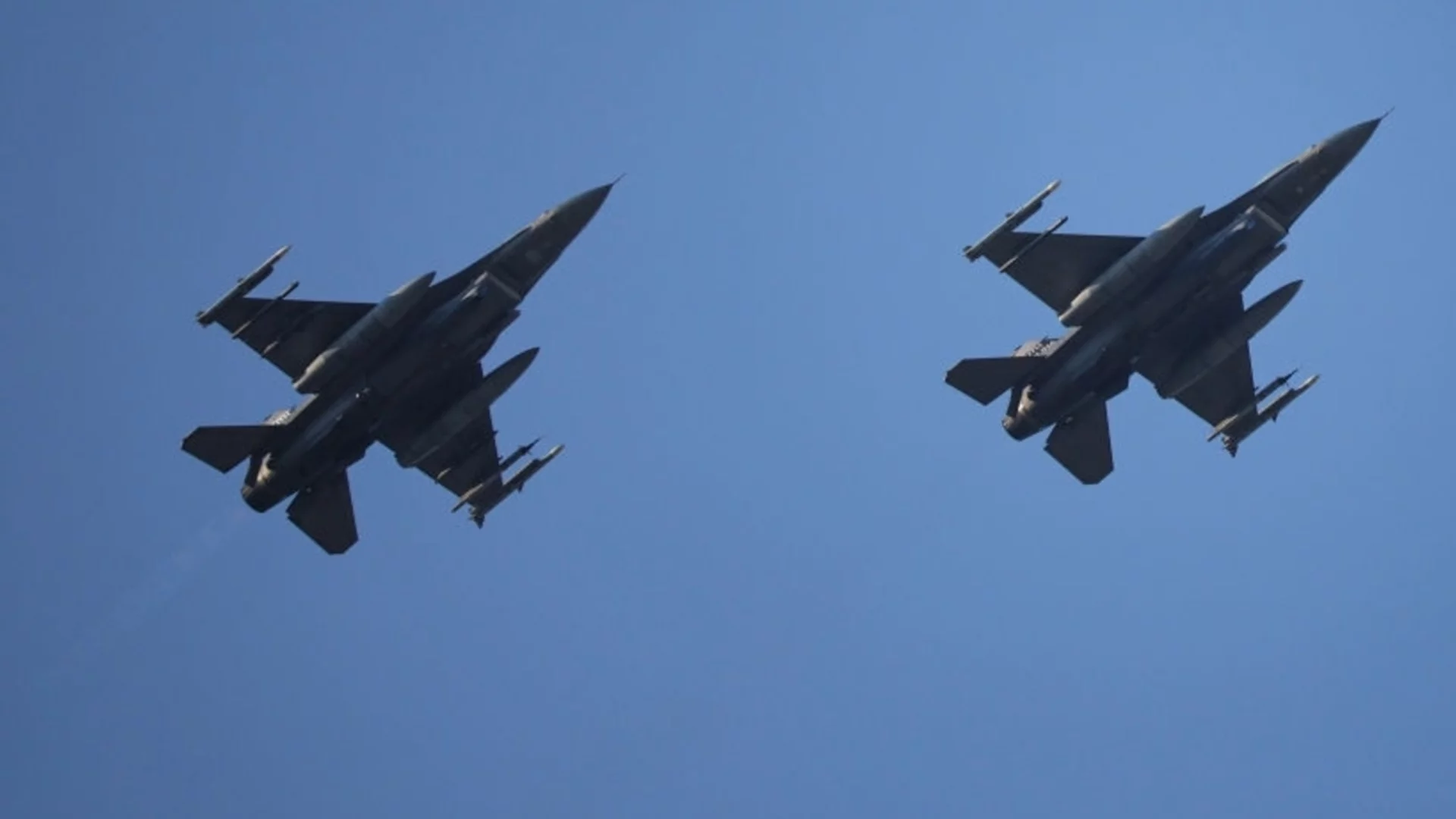 Турски изтребители свалиха дрон в Черно море