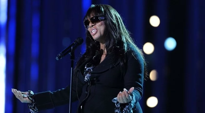 Кралицата на диското Дона Съмър получи посмъртно престижна награда