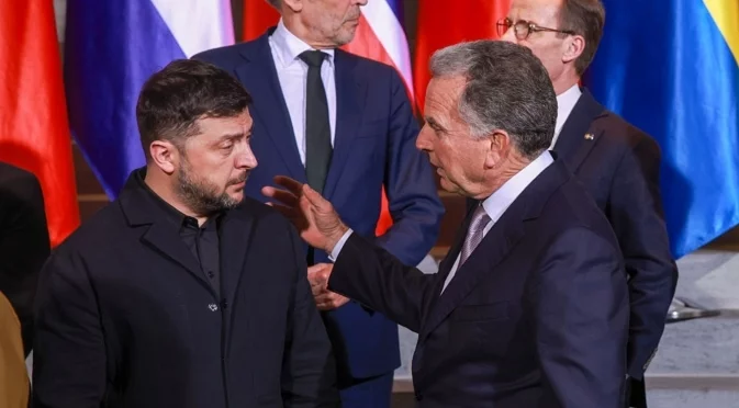 САЩ обещават на Украйна сигурност, подобна на тази по член 5 на НАТО, но "намалението" скоро изтича