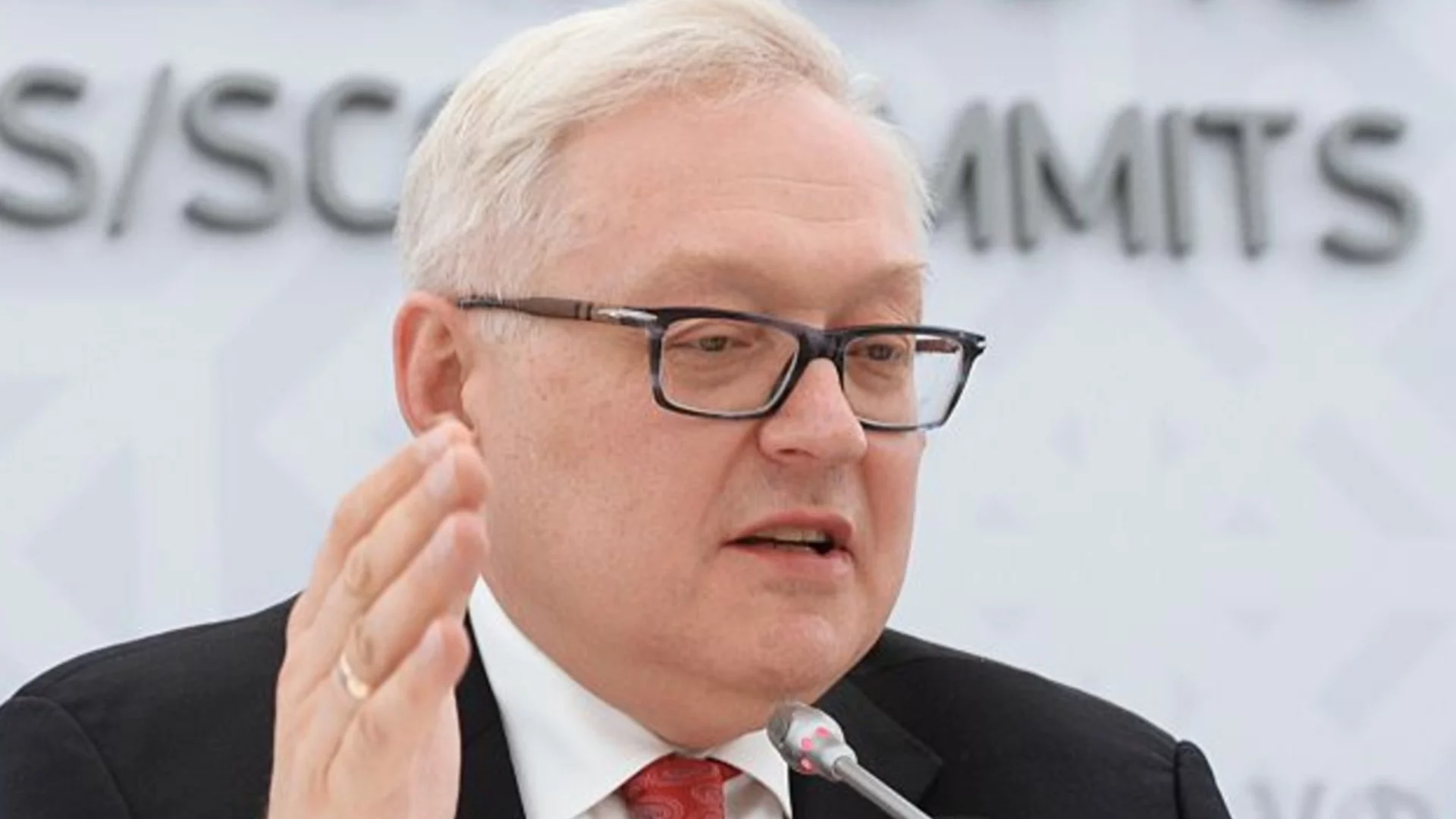 Русия: Няма да правим никакви териториални отстъпки в преговорите за Украйна