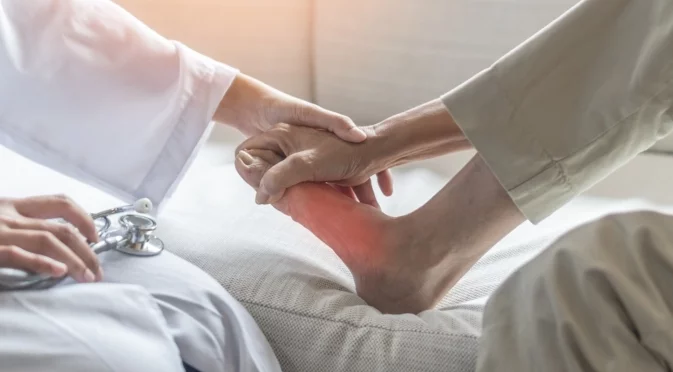 Натурални средства, с които да намалите пикочната киселина