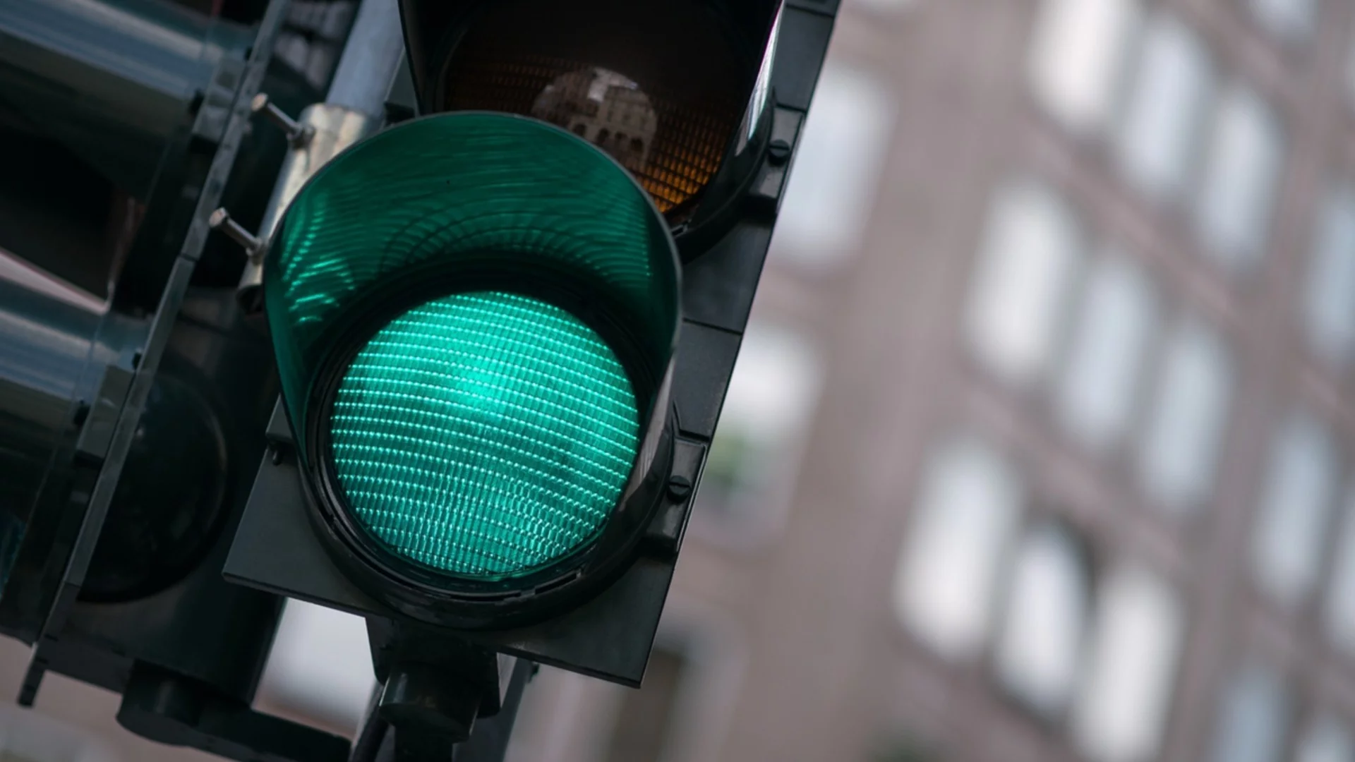 Хороскоп за днес, 18 декември: Четвъртък дава зелена светлина за Овните, а ще запали фитила на Стрелците