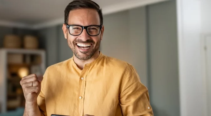 Кой има имен ден днес, 17 декември 2025 г. Честито! 