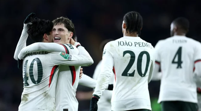 Челси потрепери, но се класира за 1/2-финал в Карабо Къп, бивш играч на Юнайтед блести