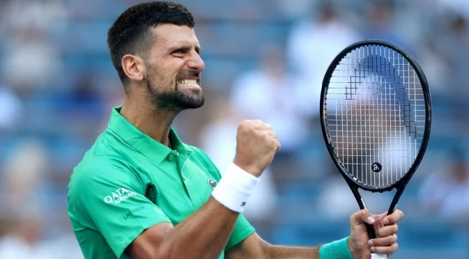 Джокович загрява за Australian Open с турнир в Аделаида