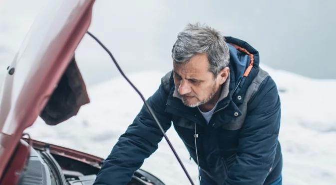 Загряване на колата през зимата: Грешките, които са пагубни за двигателя