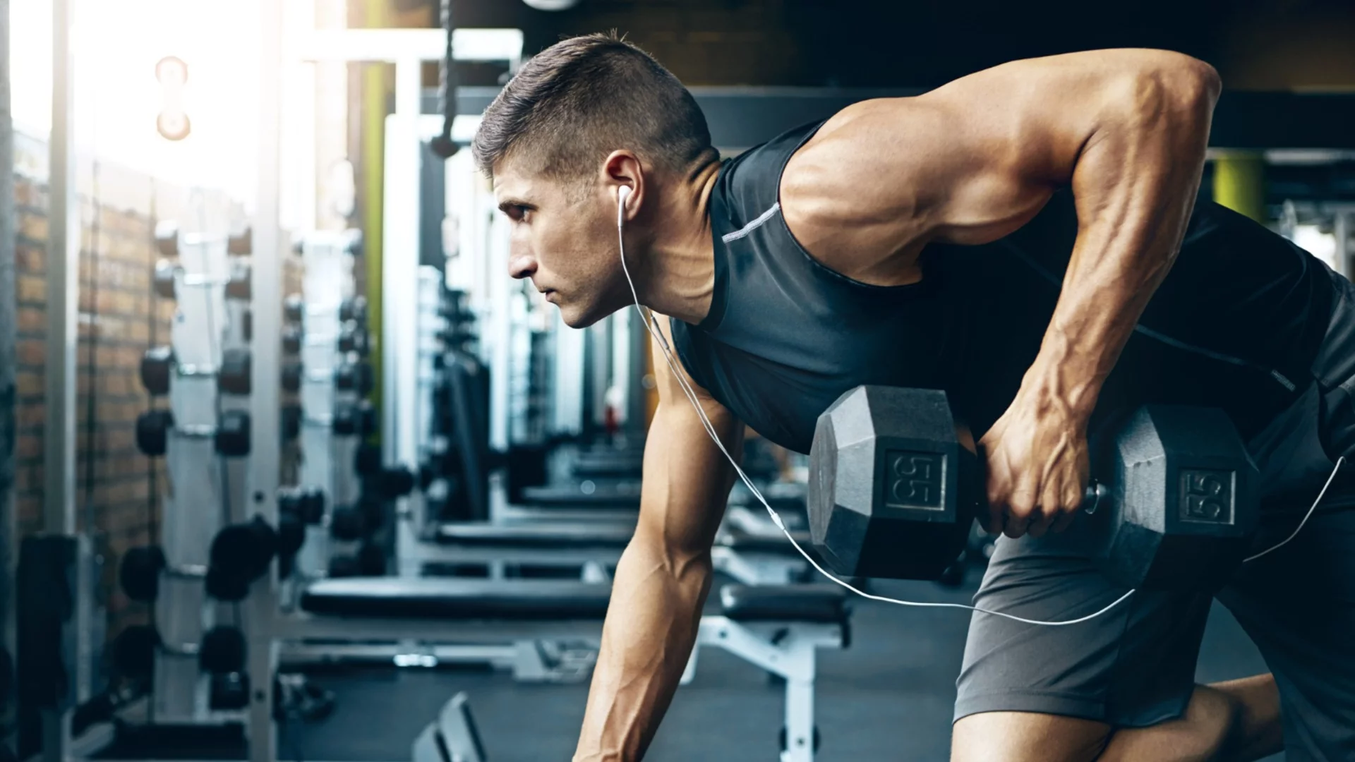 90% от хората, които вдигат тежести, допускат тази грешка