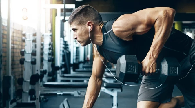 90% от хората, които вдигат тежести, допускат тази грешка