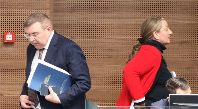 "Направихме политически тест": ГЕРБ и ИТН искат, но нямат желание да приемат редовен бюджет (ВИДЕО)