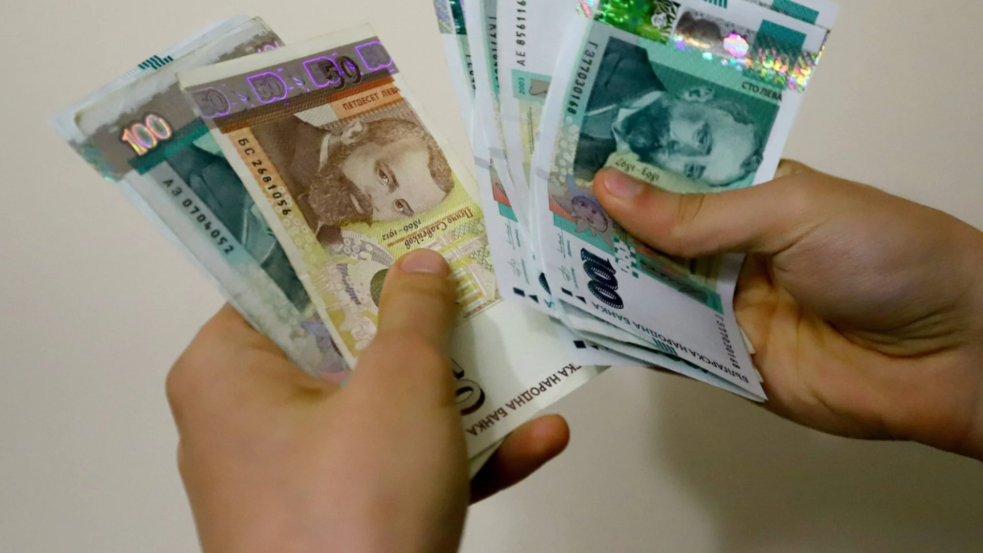 България е с най-висок ръст на разходите за заплати в ЕС