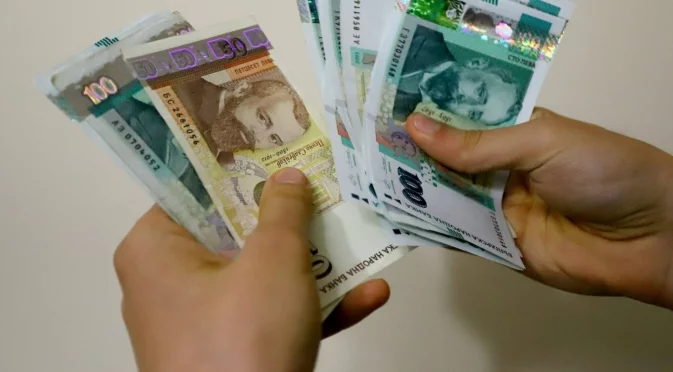 България е с най-висок ръст на разходите за заплати в ЕС