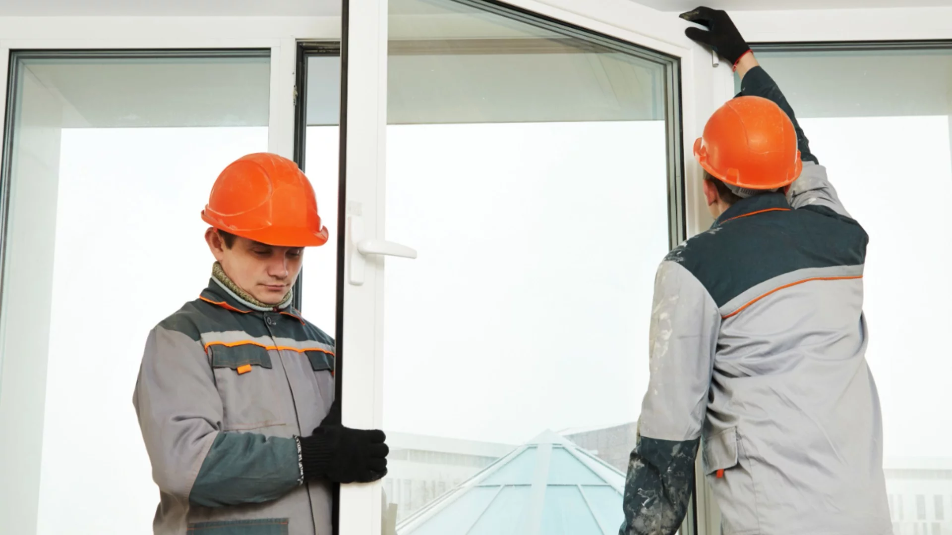 Край на течението от прозорците: Това е най-добрият начин да го спрете