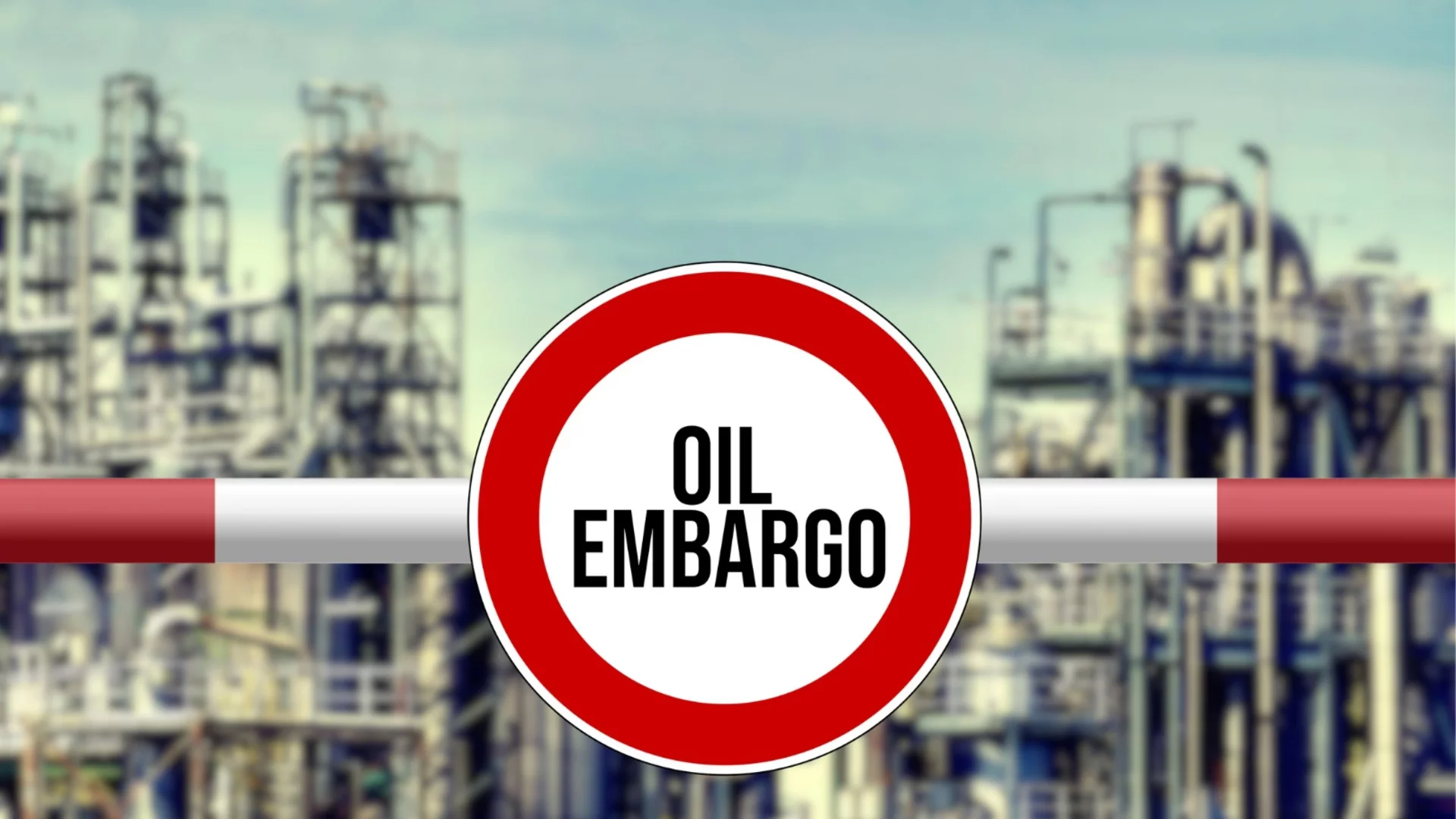 Мощни санкции за купувачи на руски петрол, но не и ако плащат на Украйна: внесен е законопроект в Сената на САЩ