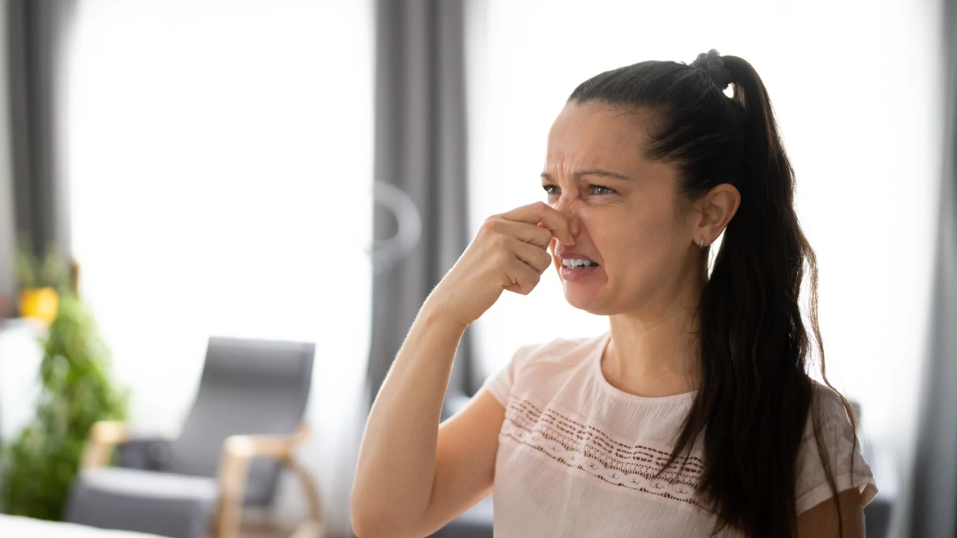 Как да премахнем миризмата на канализация в банята