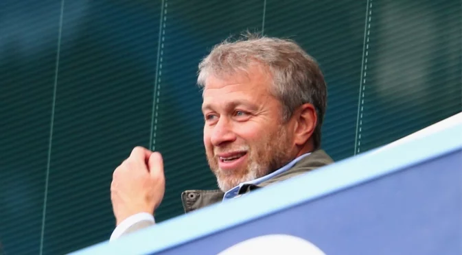 Плащаш сега на Украйна - иначе съд: Великобритания директно заплаши Роман Абрамович