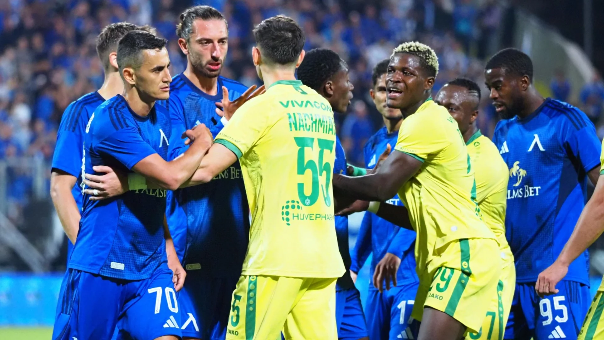 В момента Левски е най-силният отбор, но не е едноличен отбор на годината