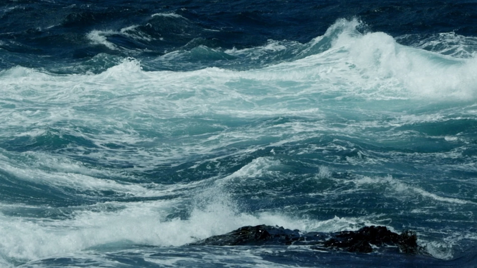 Какво се крие под Бермудския триъгълник: Учени откриха голяма аномалия в Океана