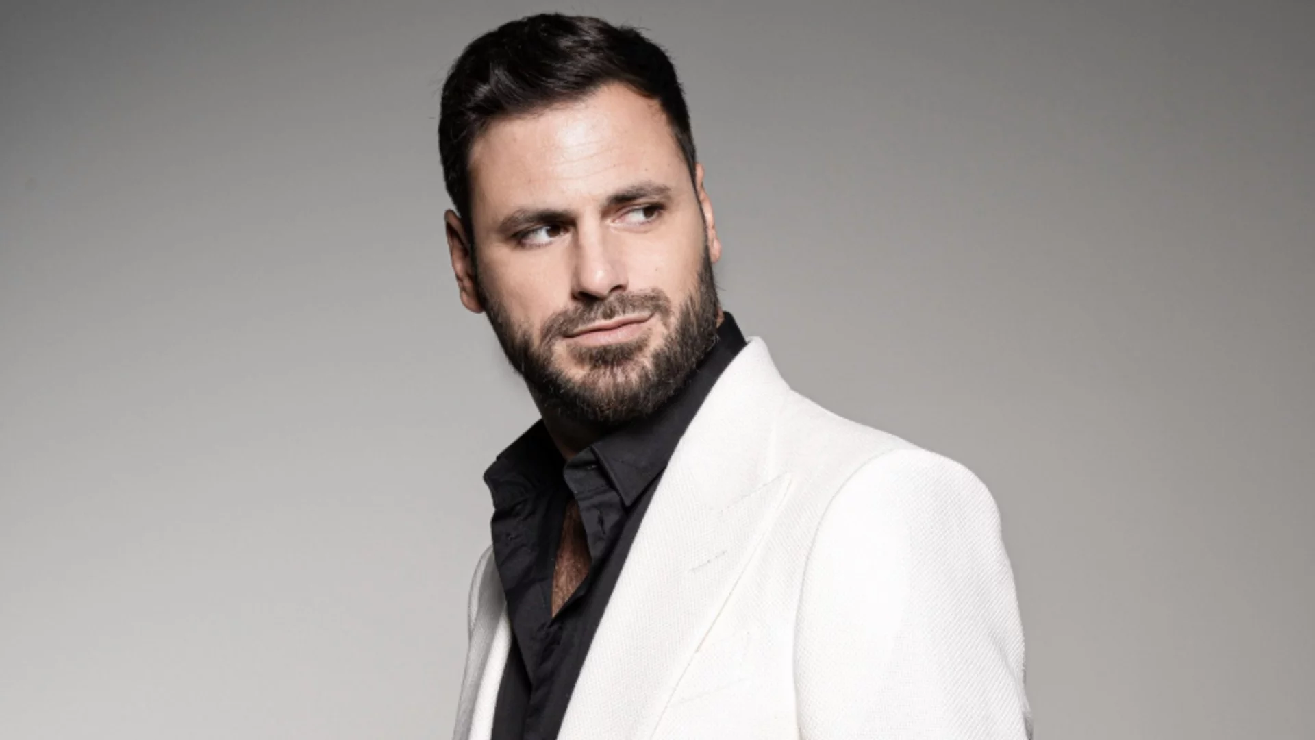 HAUSER води световни звезди за концерта си в София след броени дни