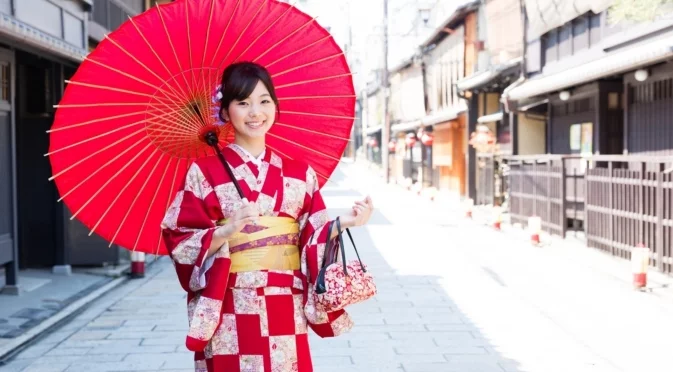 Защо японците празнуват Коледа с KFC – традиция, започнала по случайност