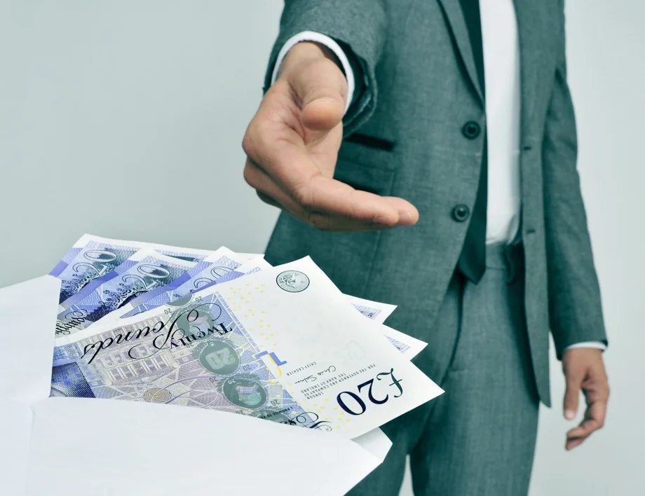 Паунд - лев. Колко струва един британски паунд към български лев днес, 18 декември /валутен калкулатор/