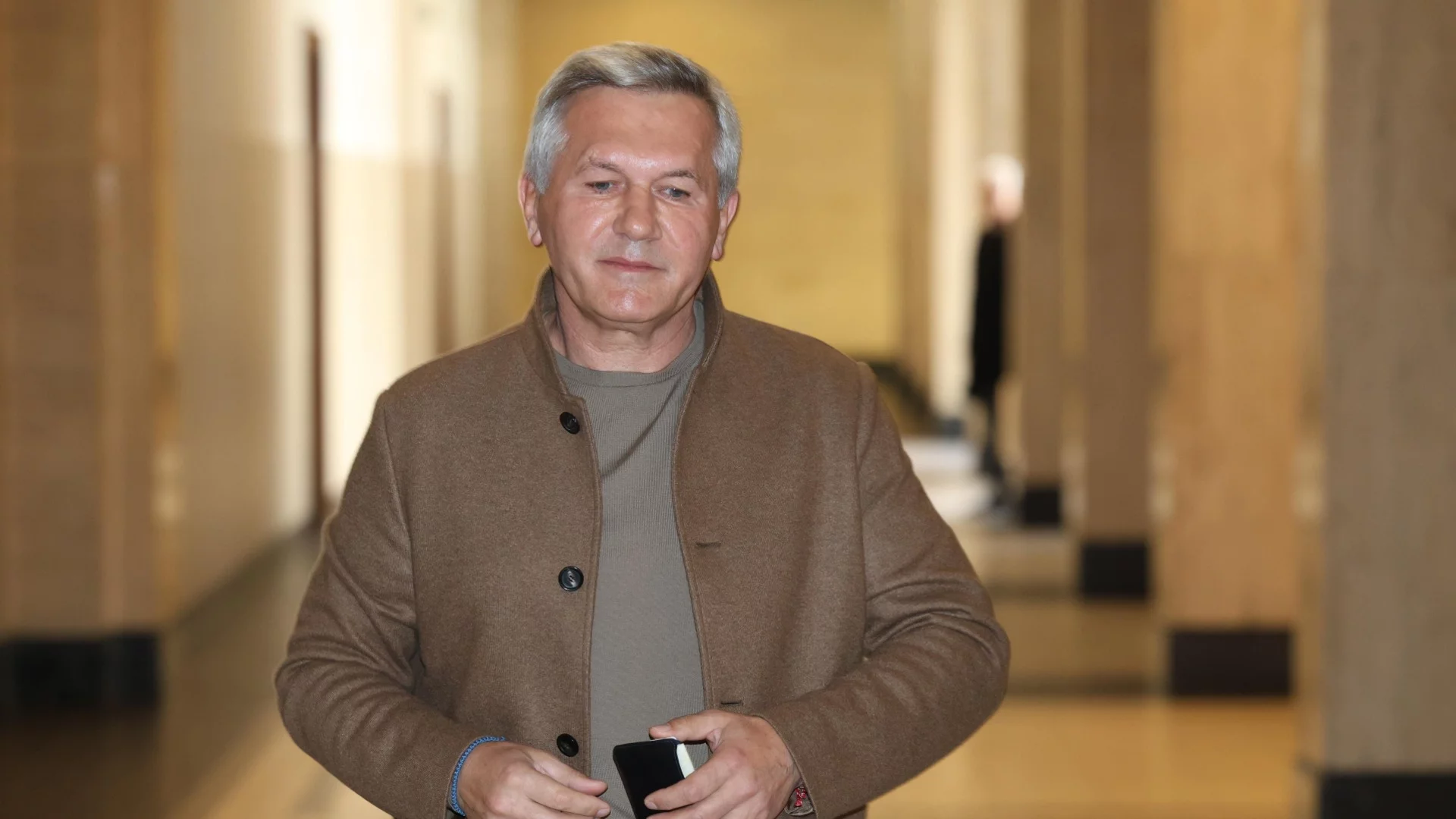 Майкъла: Валтер Папазки е висок клас бизнесмен и голям предприемач, богатство е да имаш такъв човек